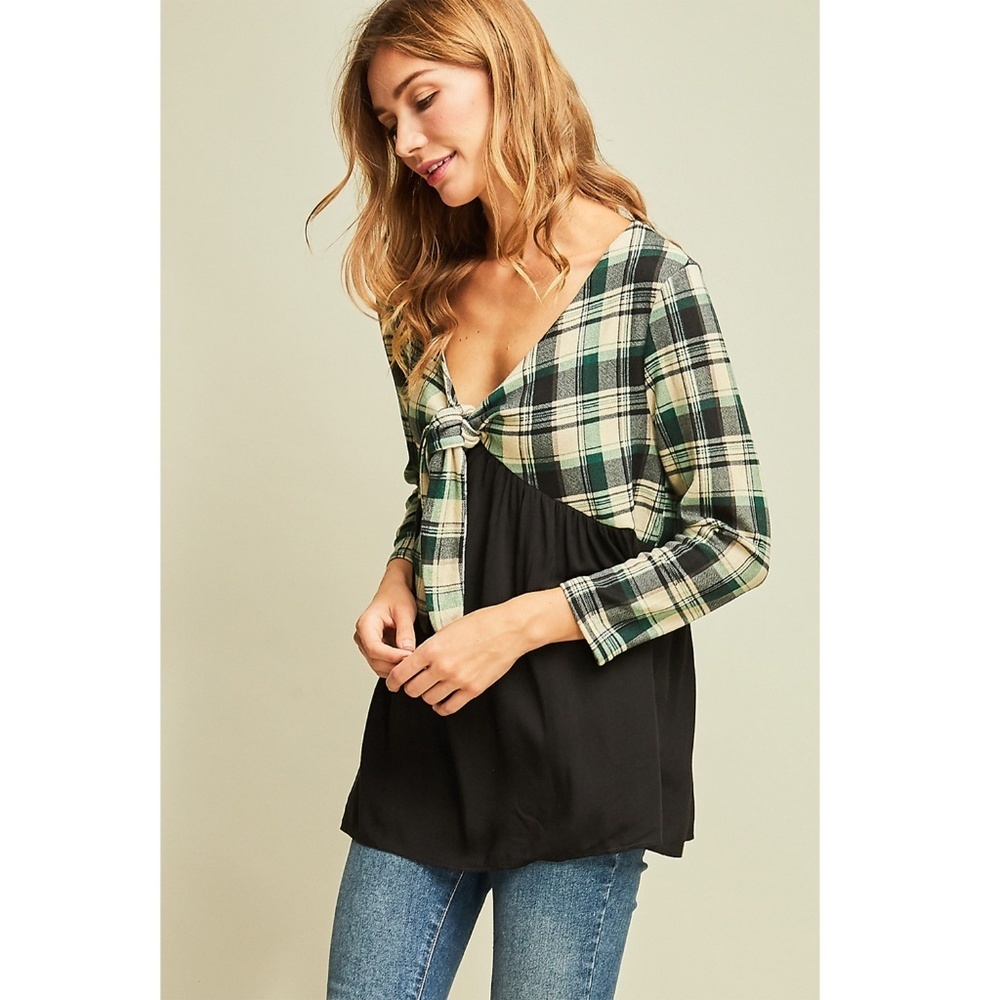 ✿❀ SALE! Green Plaid Print Top Blouse ❀✿ - Picture 3 of 7